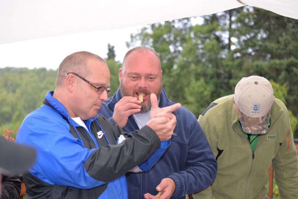 Salmon Catcher Lodge Kenai Bagian luar foto