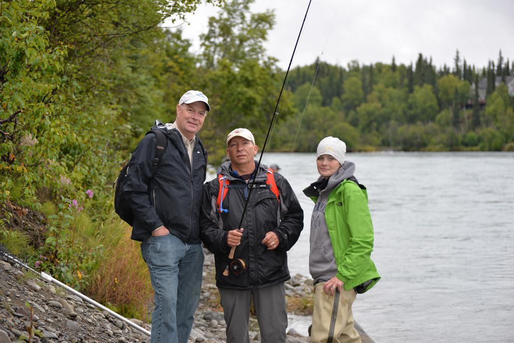 Salmon Catcher Lodge Kenai Bagian luar foto