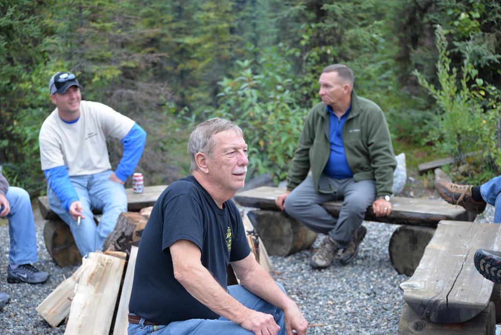 Salmon Catcher Lodge Kenai Bagian luar foto